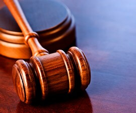 découvrez les enjeux et implications d'une garantie décennale pour une entreprise fermée. informez-vous sur vos droits et les recours possibles en cas de dommages, même après la cessation d'activité de votre constructeur.