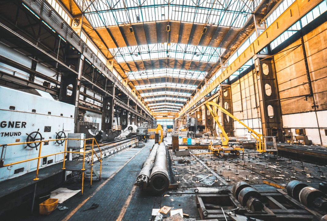 découvrez nos solutions d'assurance industrielle sur mesure pour protéger votre entreprise contre les risques liés à la production et à l'exploitation. bénéficiez d'une couverture complète adaptée à vos besoins spécifiques et sécurisez vos investissements.