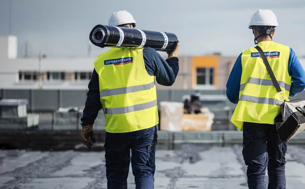 découvrez l'importance de la garantie décennale en matière d'étanchéité pour vos constructions. protégez vos investissements contre les défauts et les fuites grâce à cette assurance incontournable qui assure un confort et une sécurité à long terme.